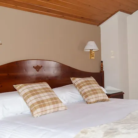 Hotel Roca 2*