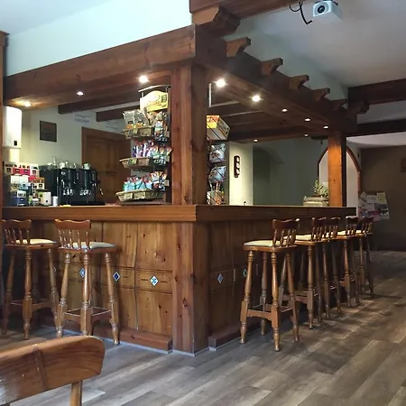 Roca Отель Альп